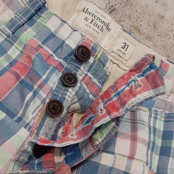 Abercrombie&Fitch Shorts - Picture 3 of 5